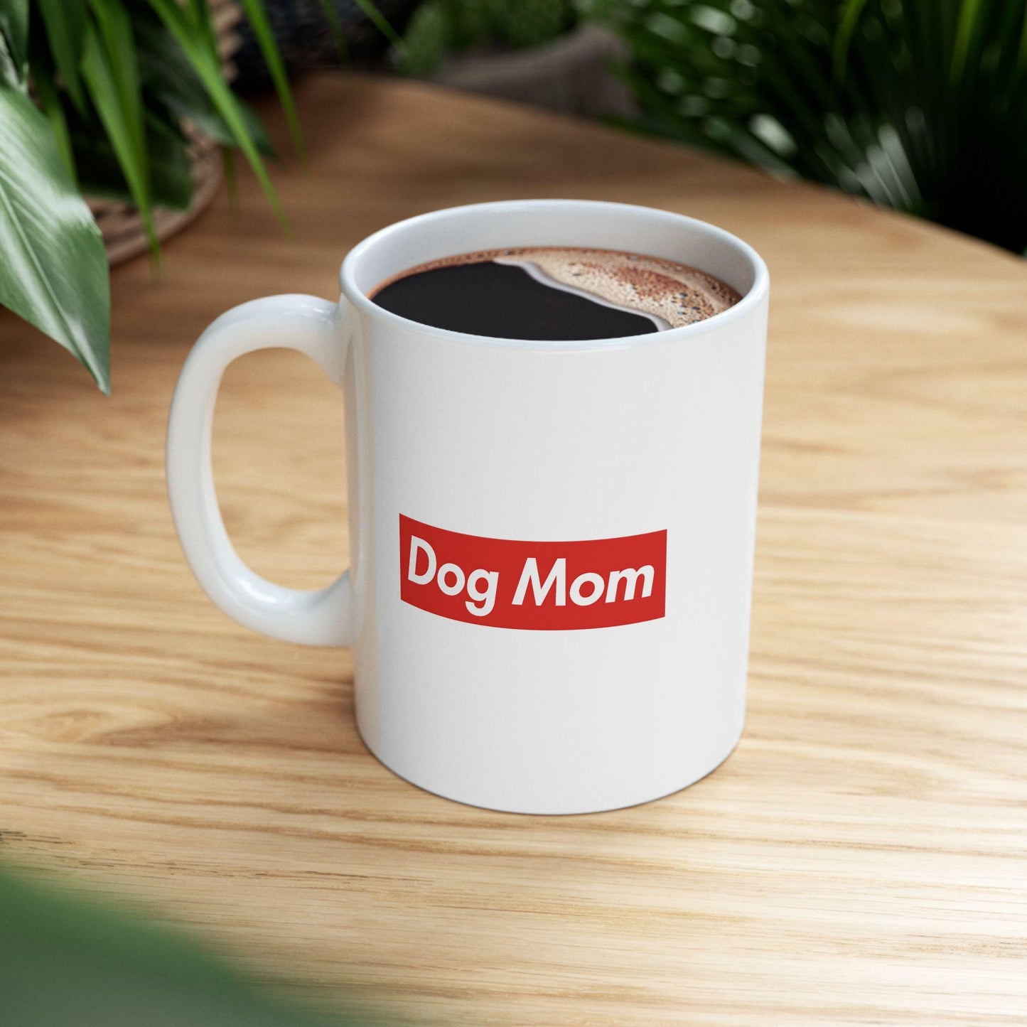 Dog Mom Mug – Minimalist Coffee Cup for Proud Pet Parents